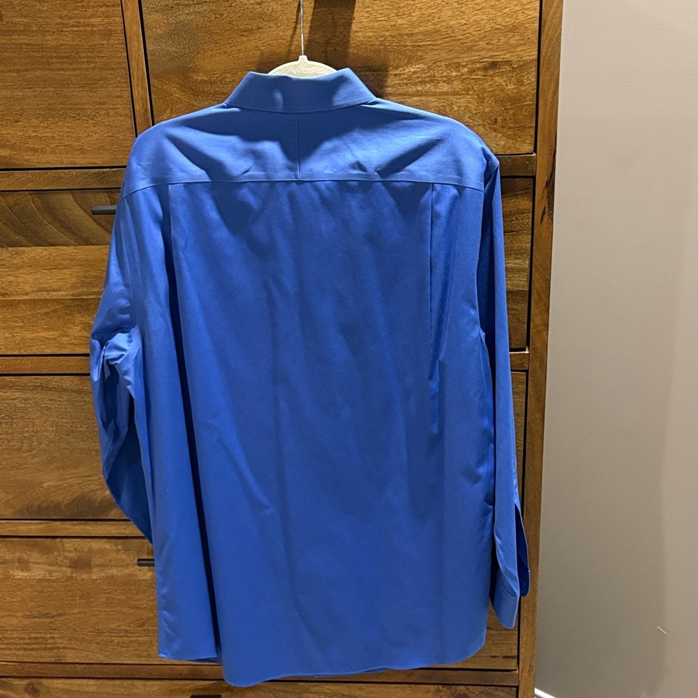 Jos. A. Banks Classic Blue Dress Shirt - Picture 3 of 4